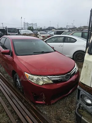 Toyota Camry 2014 Red