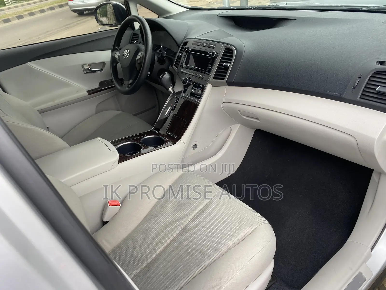 Toyota Venza 2012 Silver