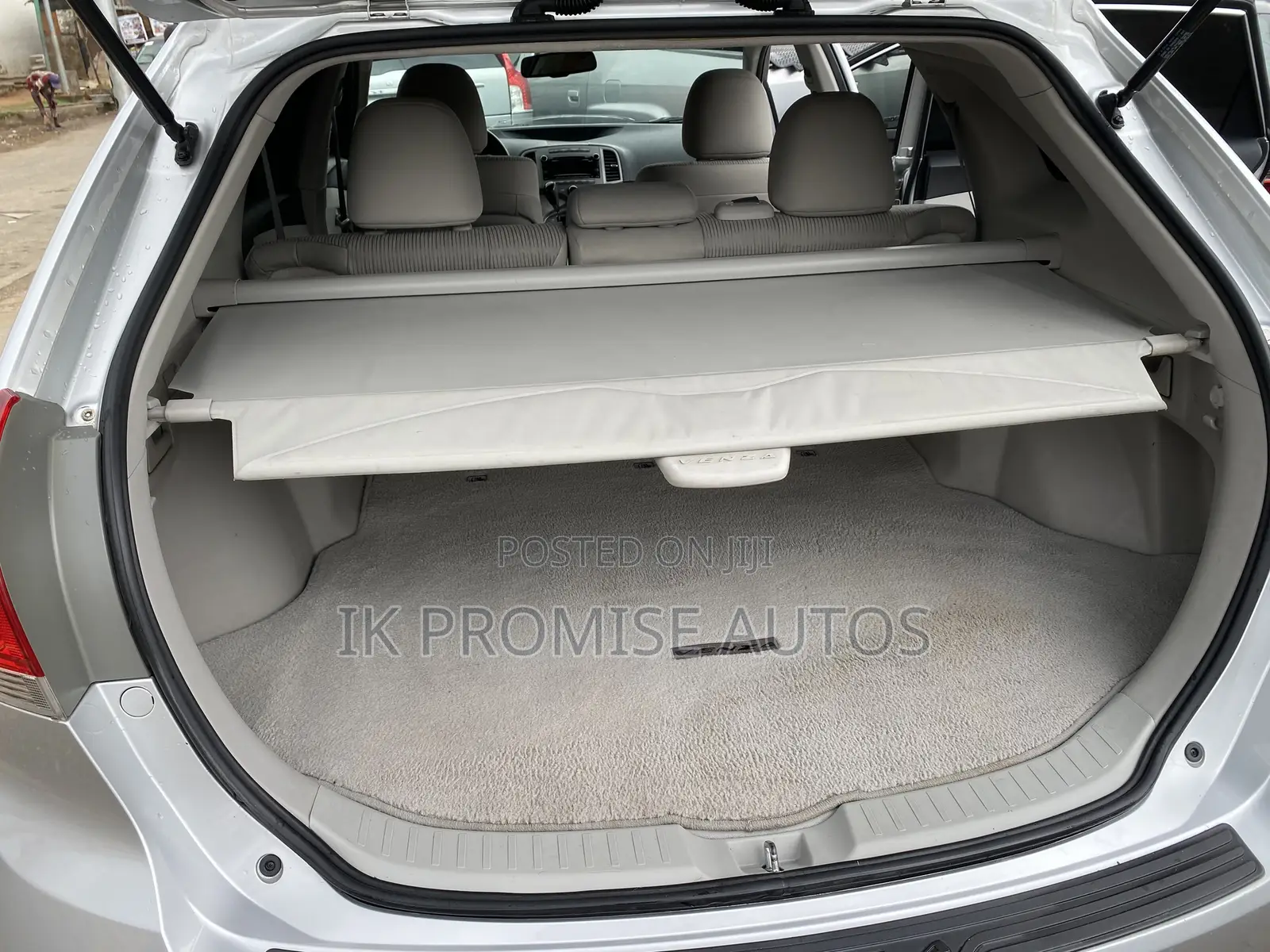 Toyota Venza 2012 Silver