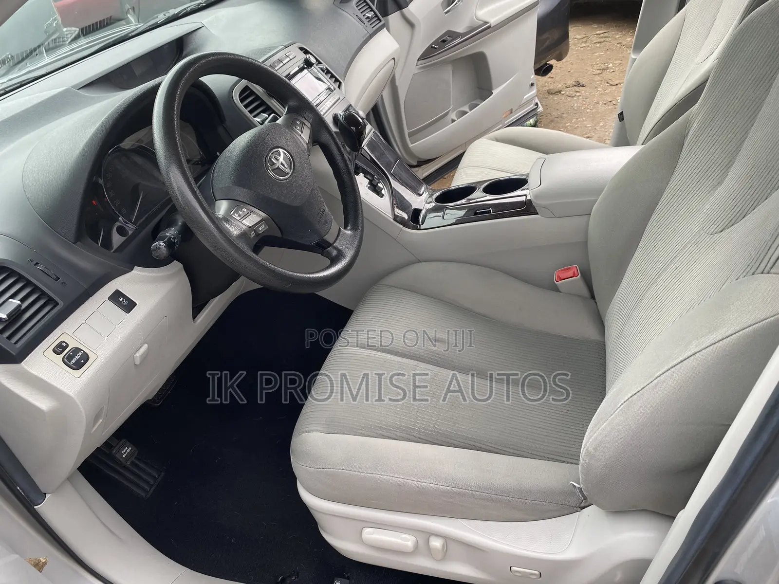 Toyota Venza 2012 Silver