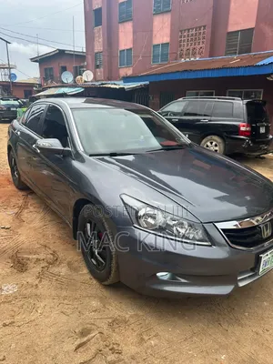 Honda Accord 2010 Gray