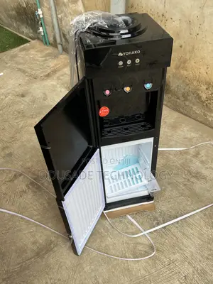 Stylish Yohako Water Dispenser With Refrigerator
