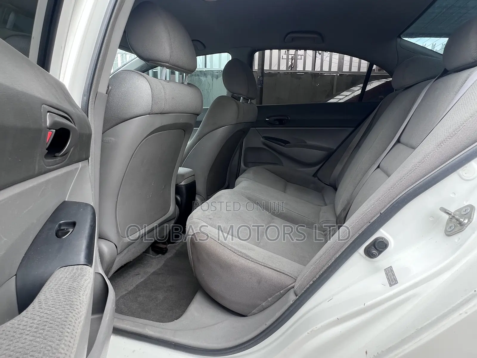 Honda Civic 2010 White