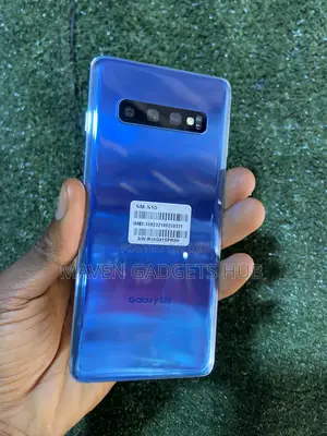 Samsung Galaxy S10 128 GB Blue