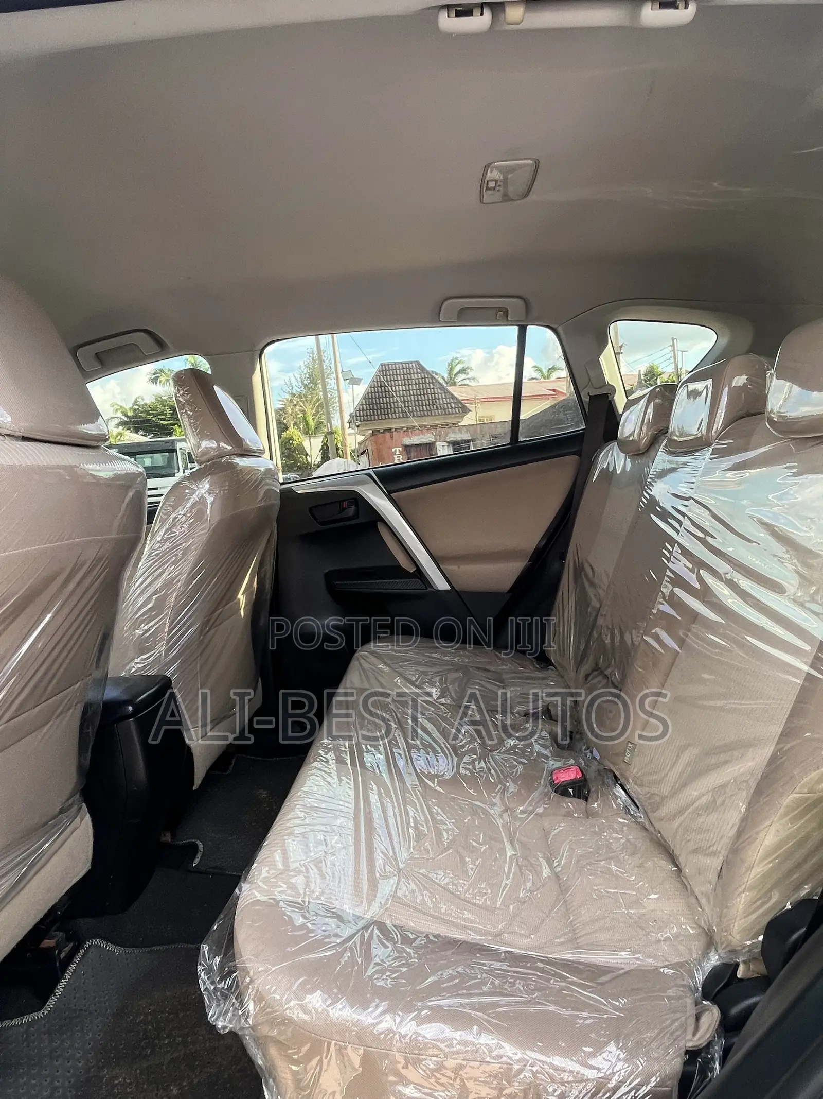 Toyota RAV4 2015 White