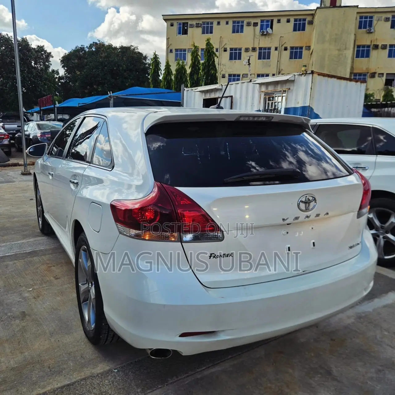 Toyota Venza XLE 2014 White