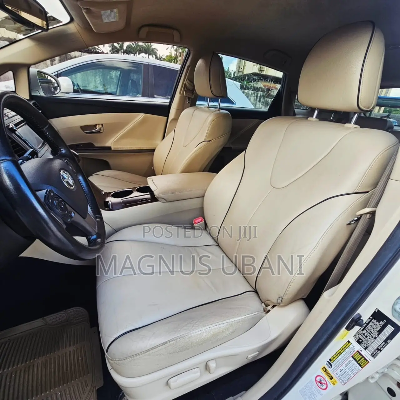 Toyota Venza XLE 2014 White