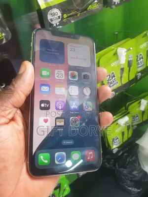 Apple iPhone XS Max 64 GB White