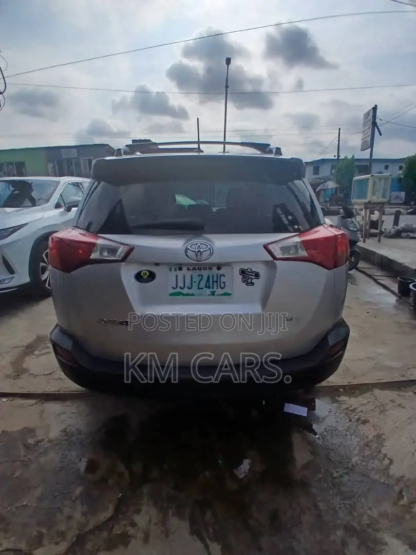Toyota RAV4 2014 Silver