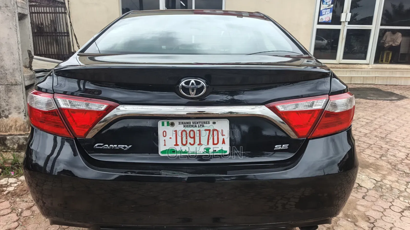 Toyota Camry 2017 Black