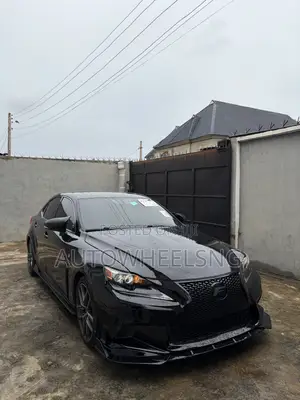 Lexus IS 250 4WD 2015 Black