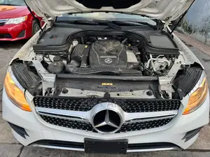 Mercedes-Benz GLC-Class 2017 White