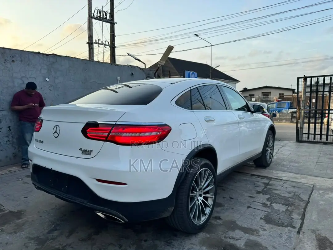 Mercedes-Benz GLC-Class 2017 White