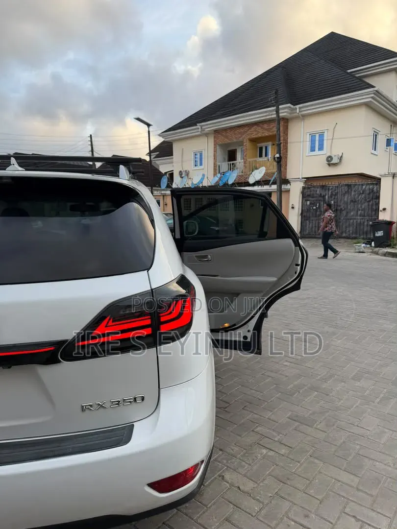 Lexus RX 2010 White
