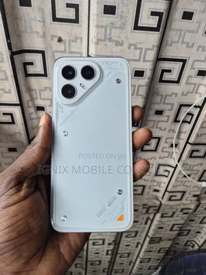 Tecno Pova 7 Pro 5G 256 GB Graphite