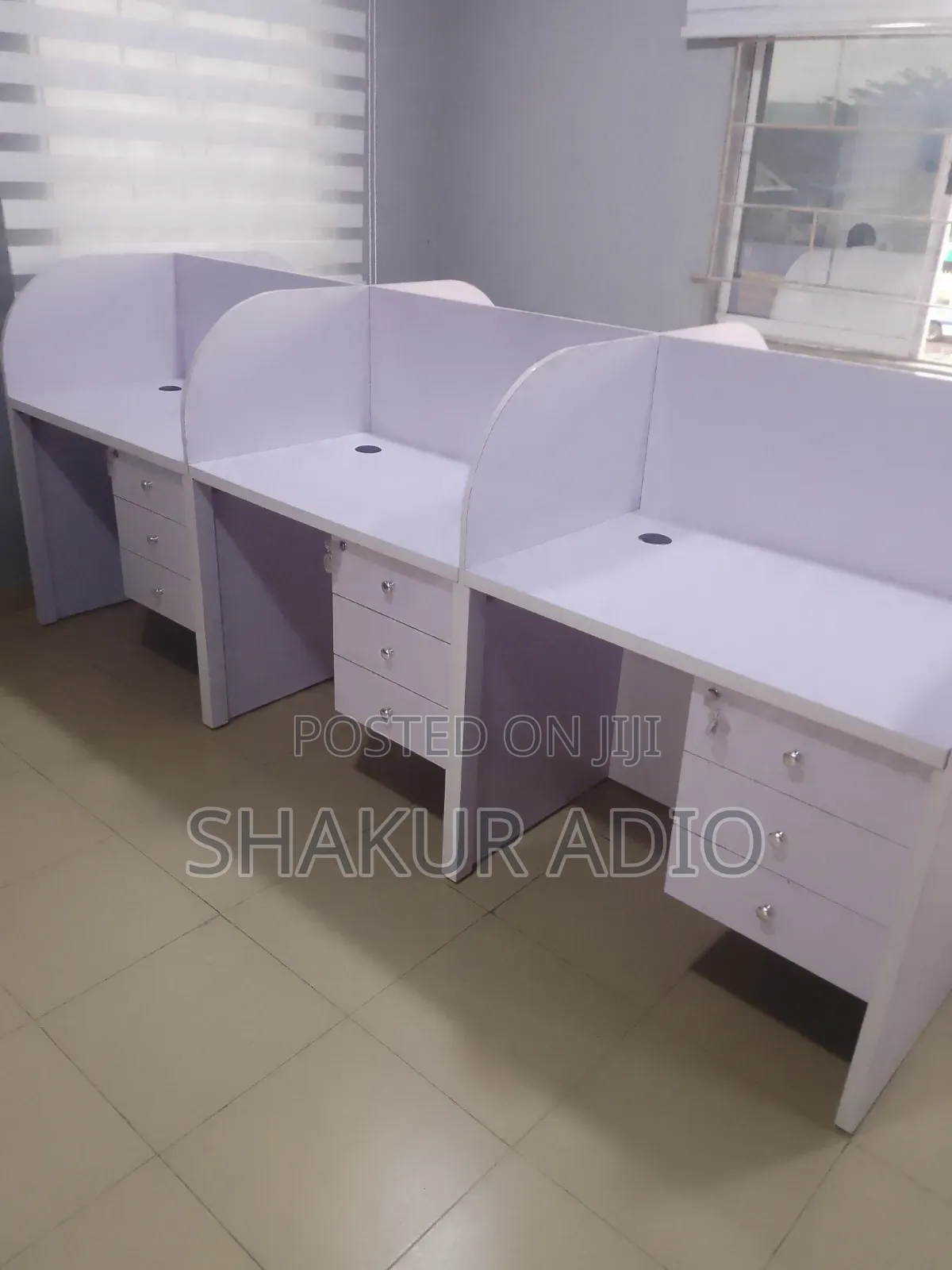 Quality Workstation Table by 6