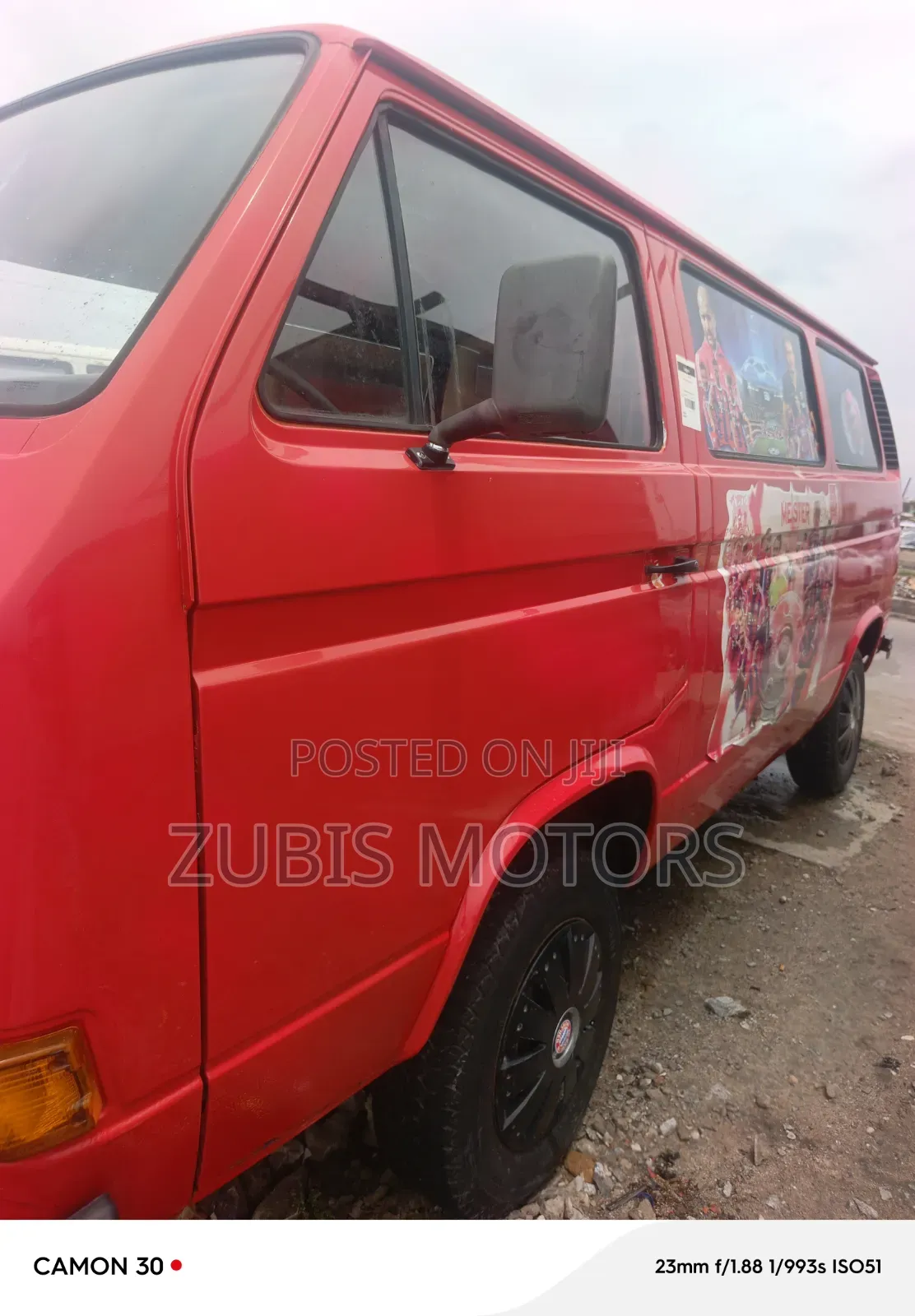 Volkswagen Transporter 2000 Red