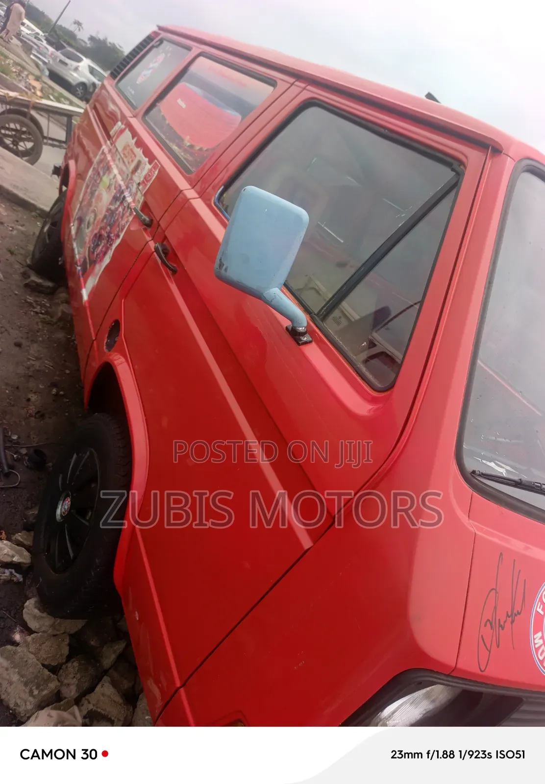 Volkswagen Transporter 2000 Red