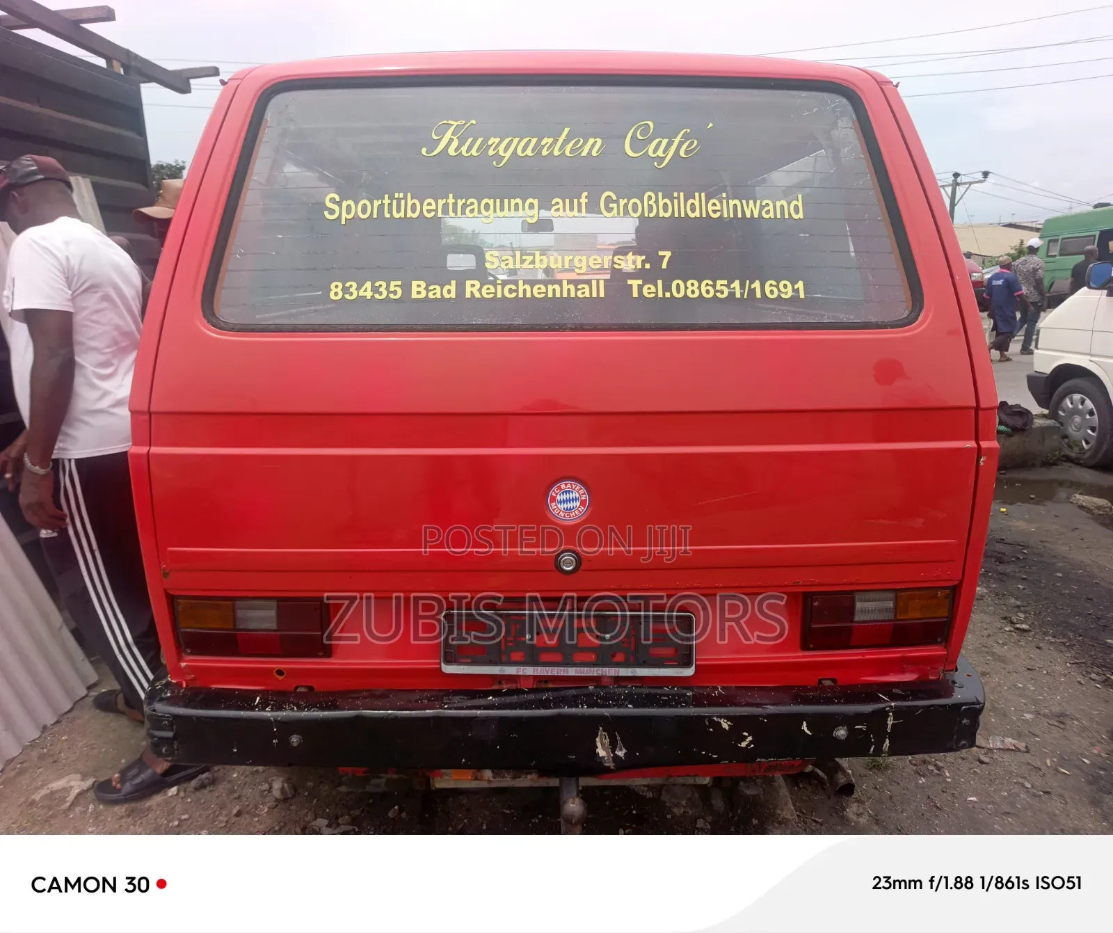 Volkswagen Transporter 2000 Red