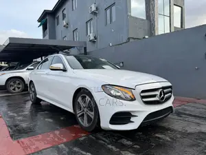 Mercedes-Benz E300 2017 White