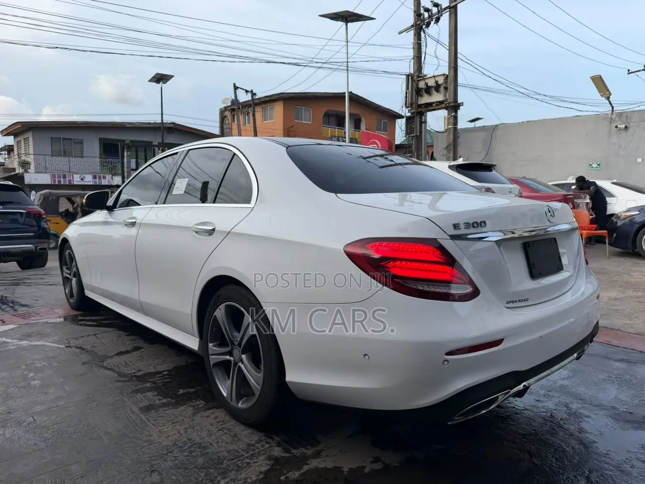 Mercedes-Benz E300 2017 White