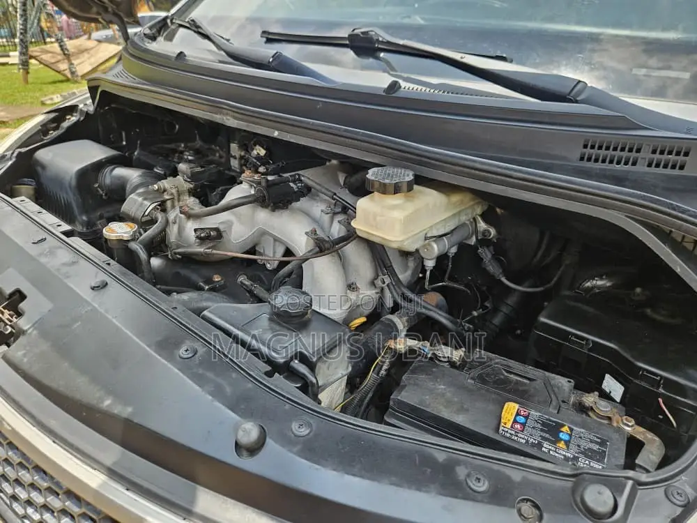 Hyundai H1 2010 Grey