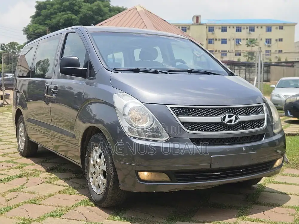 Hyundai H1 2010 Grey