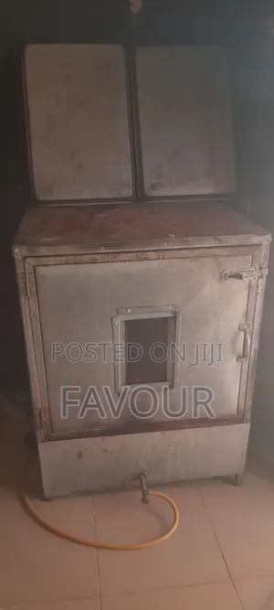 Used 3-Deck Local Gas Oven for Sale