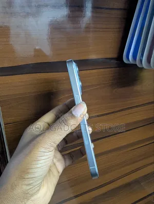 Apple iPhone 15 Pro 256 GB Graphite
