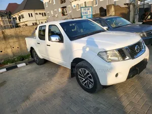 Nissan Navara Utility Van