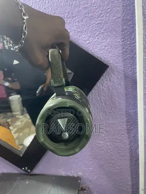 JBL Charge 6