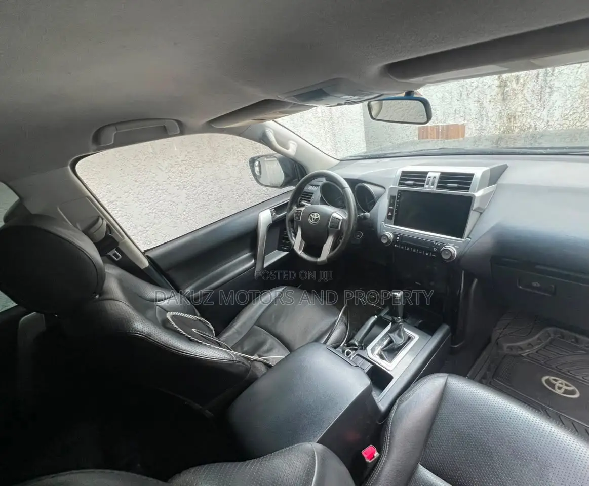Toyota Land Cruiser Prado 2015 Black