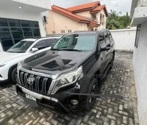 Toyota Land Cruiser Prado 2015 Black