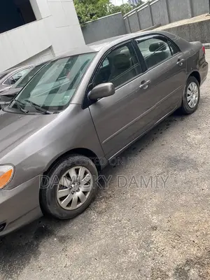 Toyota Corolla LE 2004 Gray