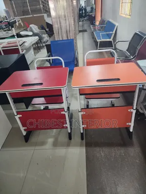 High Quality Brane New Desk.