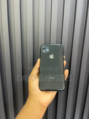 Apple iPhone XR 64 GB Black