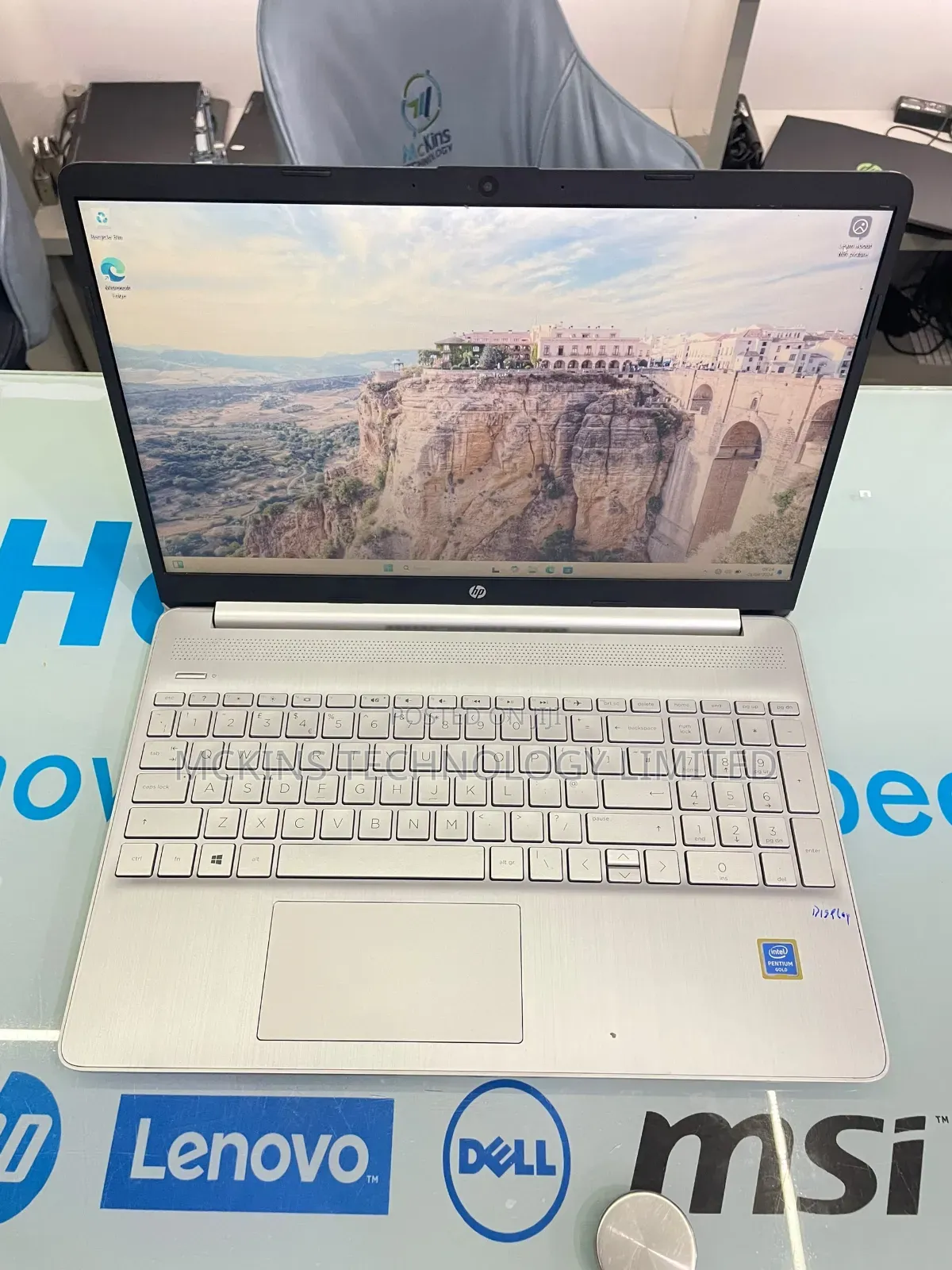 Laptop HP 15 8GB Intel Pentium SSD 128GB