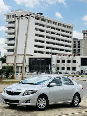 Toyota Corolla 2010 Silver