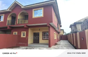 4bdrm Duplex in Obafatola Estate, Igbogbo for rent