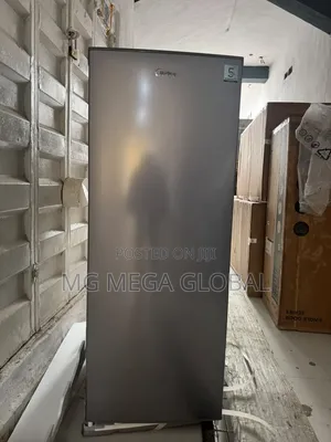 Midea Standing Freezer
