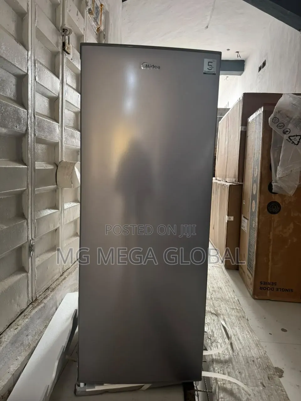 Midea Standing Freezer
