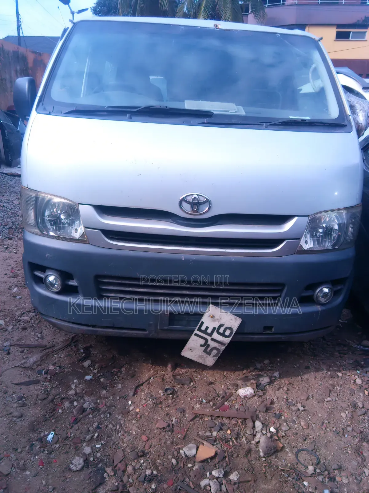 Toyota HiAce 2012 Silver