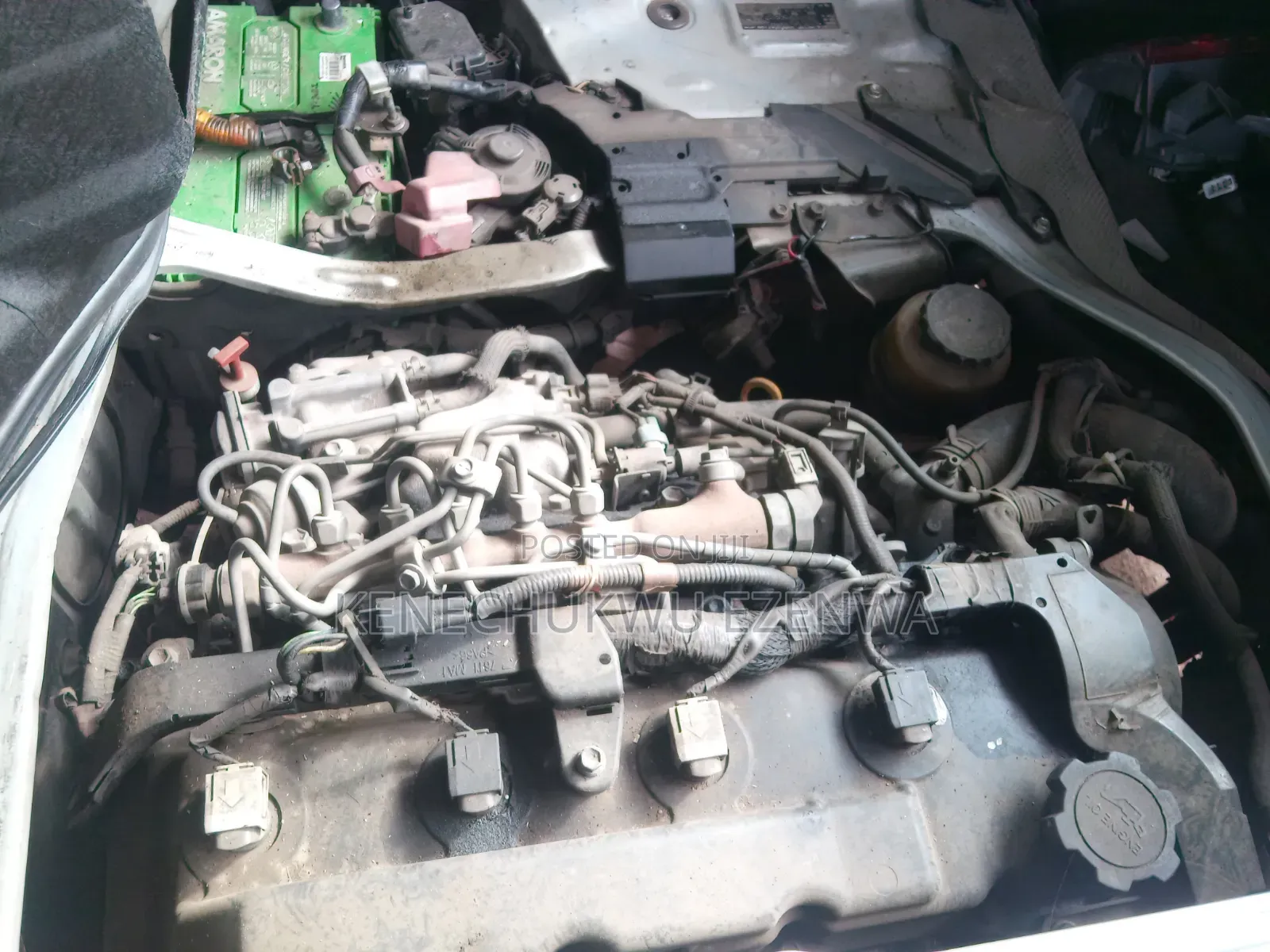 Toyota HiAce 2012 Silver