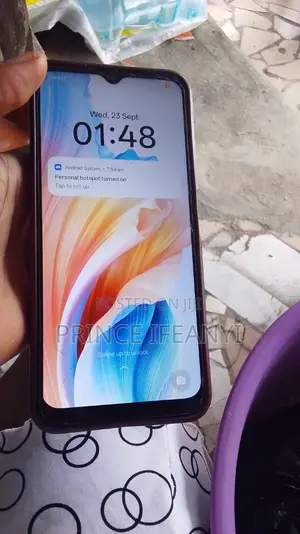 Oppo A18 128 GB Blue