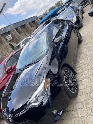 Toyota Corolla 2015 Black
