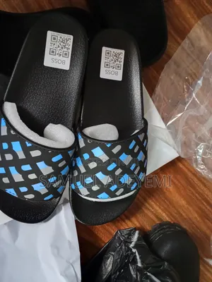 Sneakersss