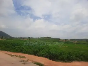 500SQM Estate Land for 5 Bedroom Detached Duplex With R of O