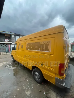Volkswagen LT 2005 Yellow