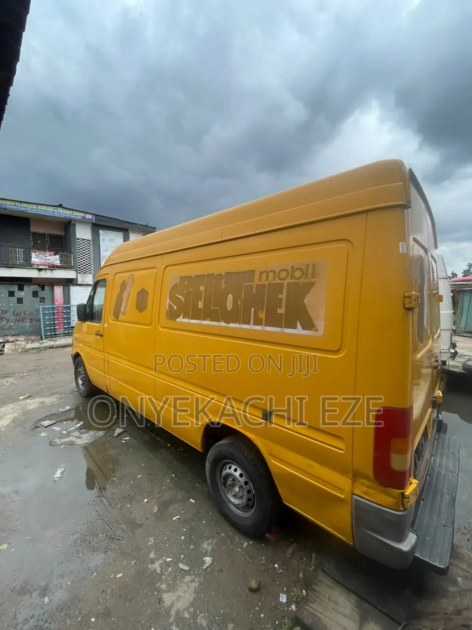 Volkswagen LT 2005 Yellow