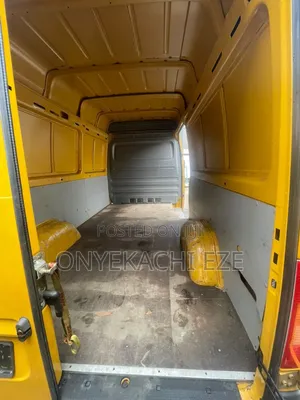Volkswagen LT 2005 Yellow
